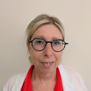 SECRETARIAAT-MEDEWERKER Nancy Van Bael